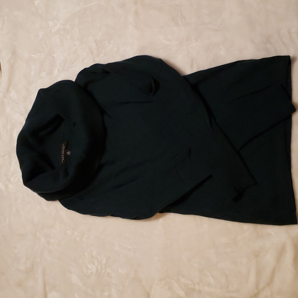 Banana Republic Dark Green Sweater xs